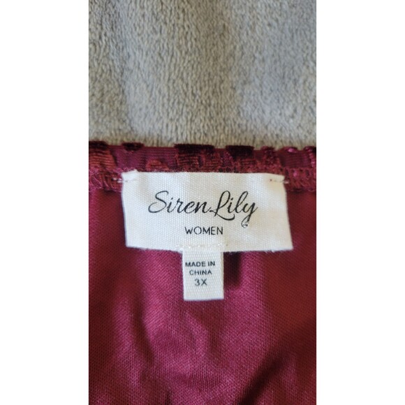 Siren Lily Burgundy Leopard Animal Print Top - Picture 3 of 4